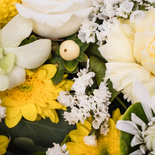 White and Yellow Wreath